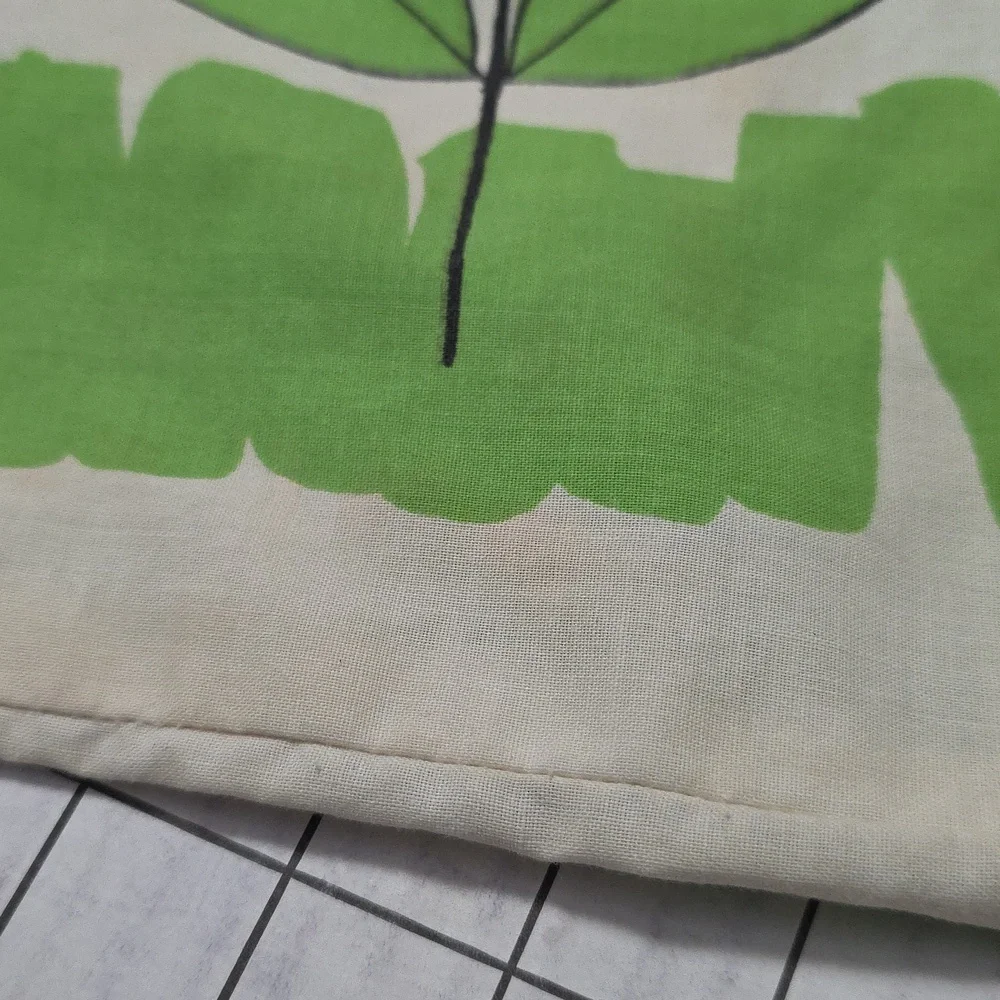 Pillowcase, “Flowers and Bees” by Cannon, Vintage, Monticello 1970s